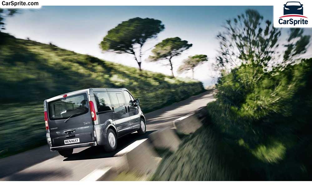 Renault Trafic 2017 prices and specifications in Oman | Car Sprite